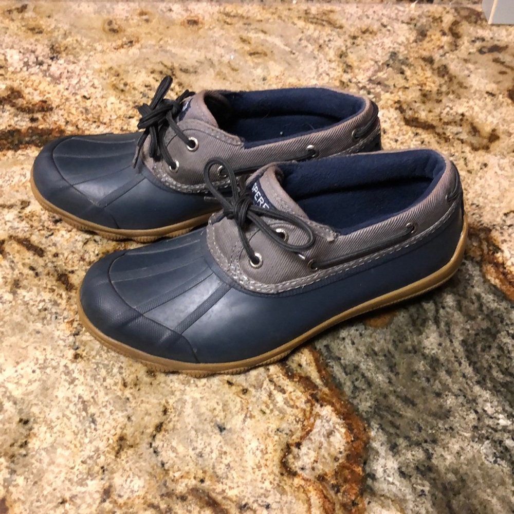 Women’s sperry duck boot